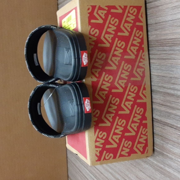 🎒 2/$30 👟 Vans Range Youth Slide Sandals Checker Dot Black Sz 3 NWT - Picture 3 of 9